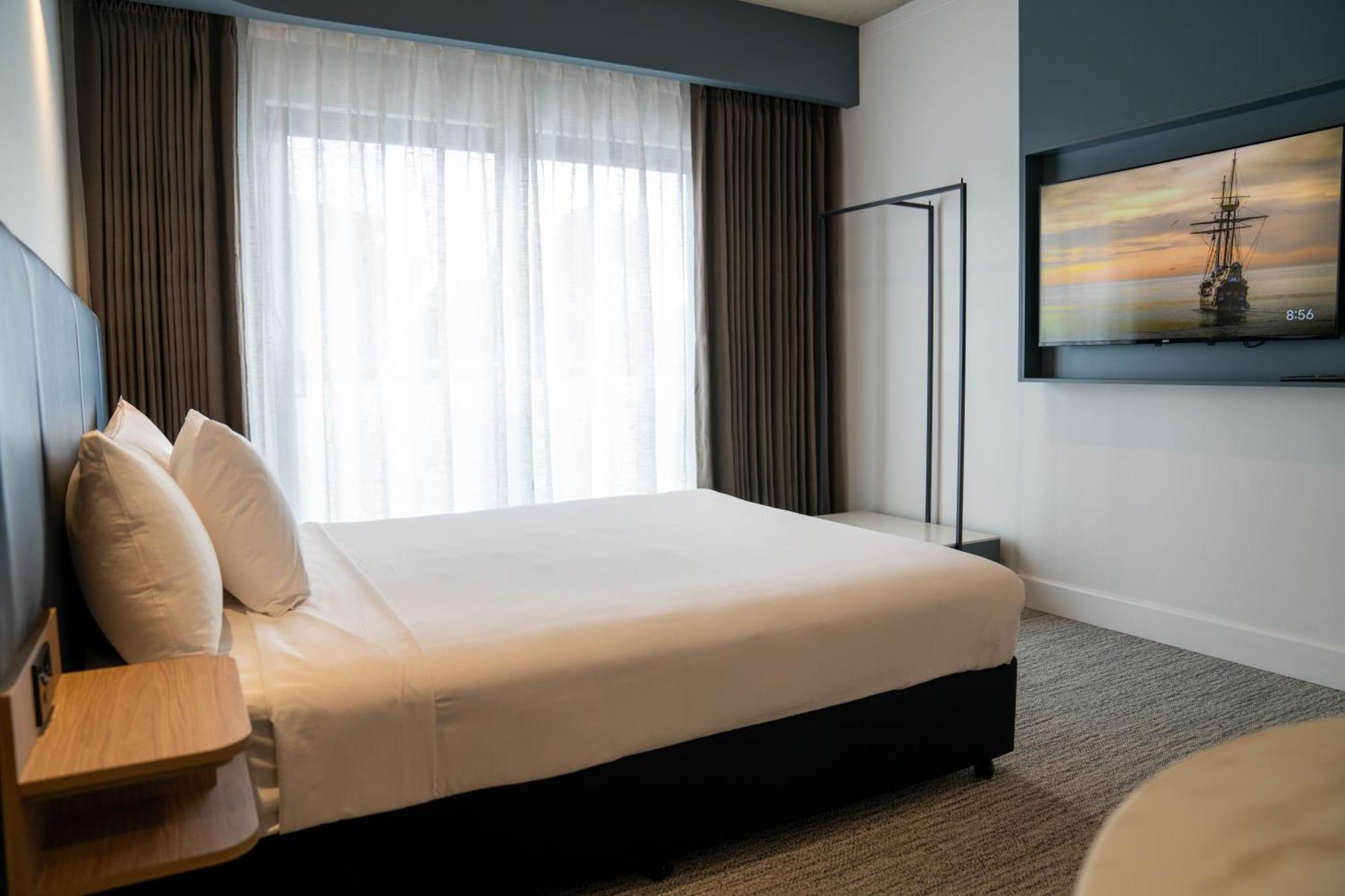 Value Suites Penrith Extérieur photo
